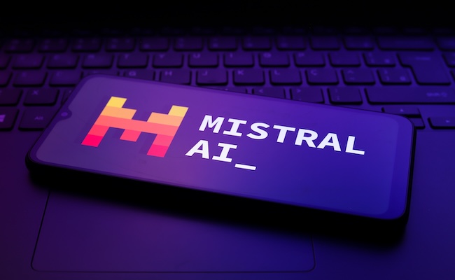 themistralailogoappearsonthescreenofa-2