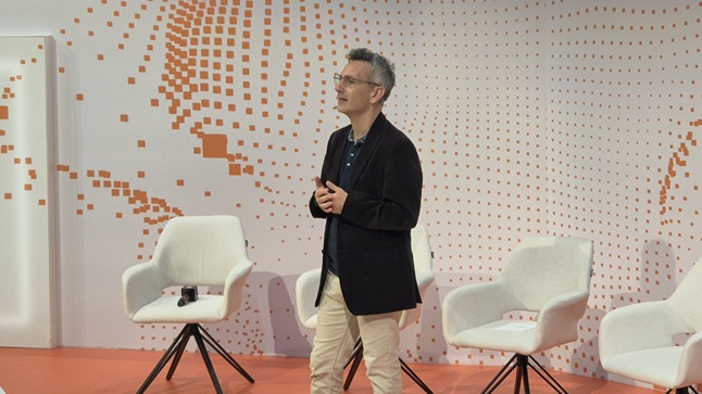 mwl_bruno_zerbib_orange_ctio_647-2