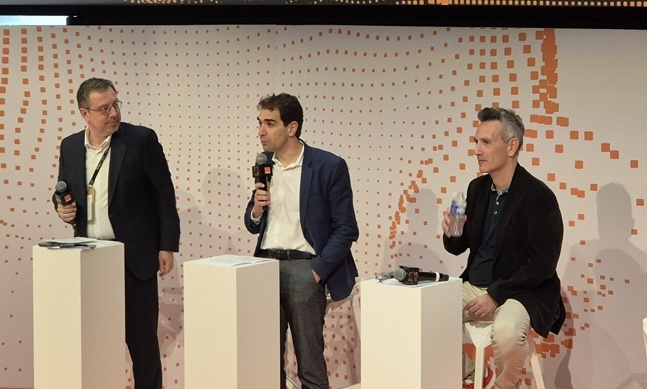 mwl_orange_sat_tech_64743-copy