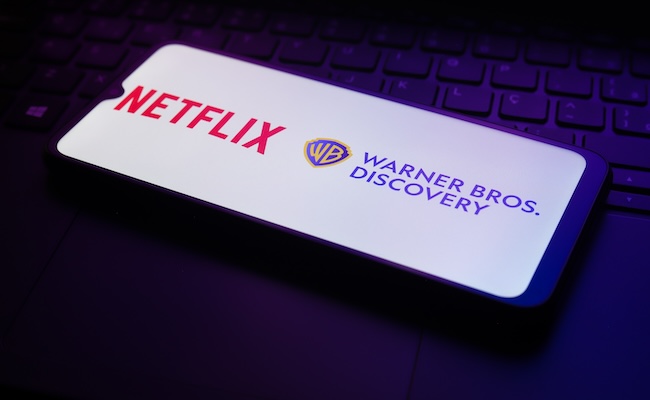 thenetflixandwarnerbros-discoveryapplogoappearson