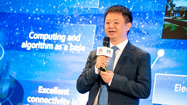 perry-yang-president-of-huawei-enterprise-optical-domain_650x366