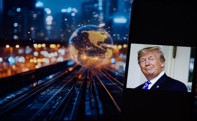 US halts technology trade talks with UK